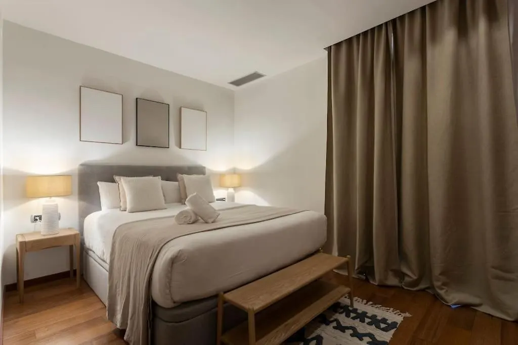 New Charming & Cozy Gem Central Location Apartment Barcelona Spain